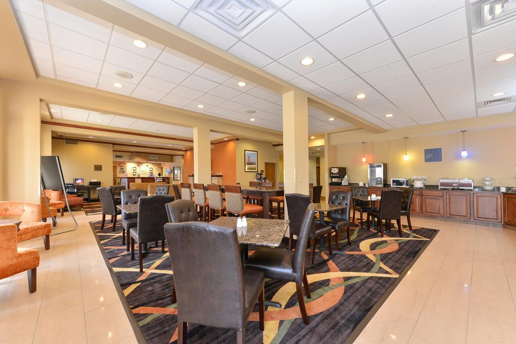 Comfort Inn & Suites Kenosha-Pleasant Prairie Buitenkant foto