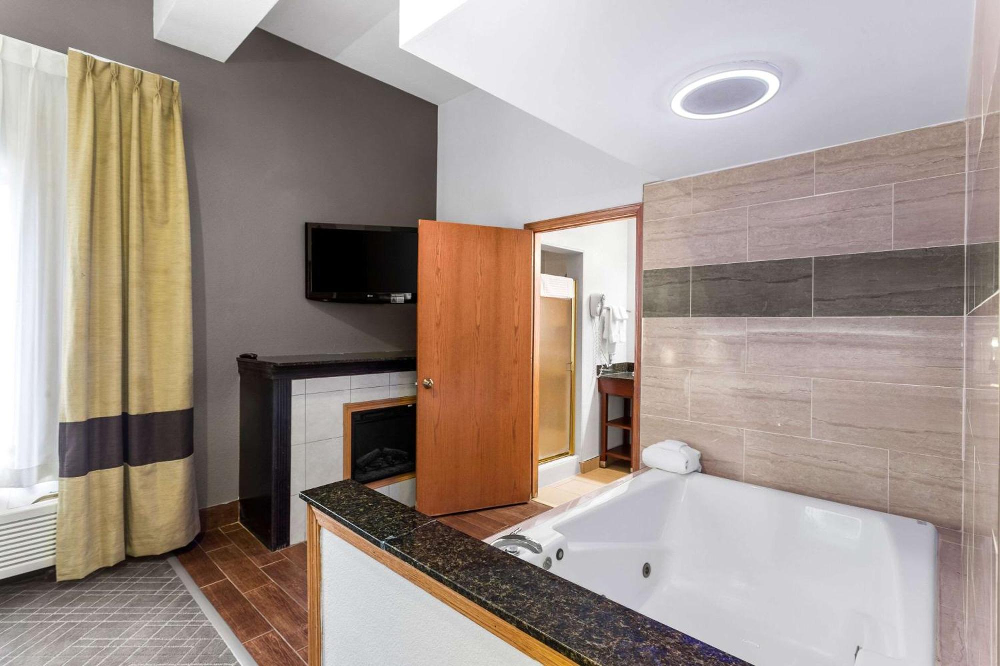 Comfort Inn & Suites Kenosha-Pleasant Prairie Buitenkant foto